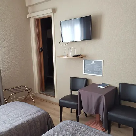 La Cote D'or מלון 3*