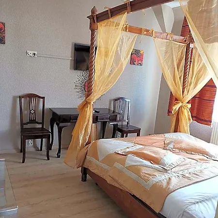 Hotel La Côte D'or 3*