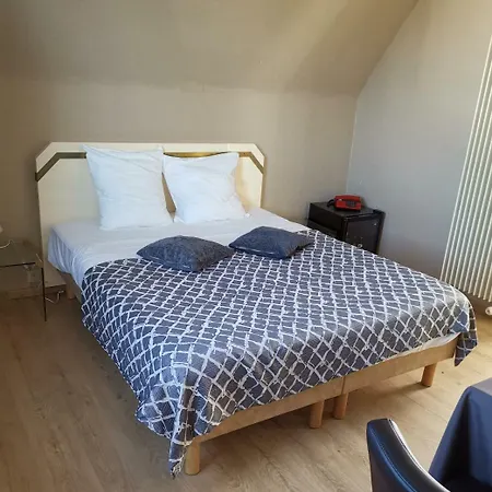 מלון La Cote D'or 3*